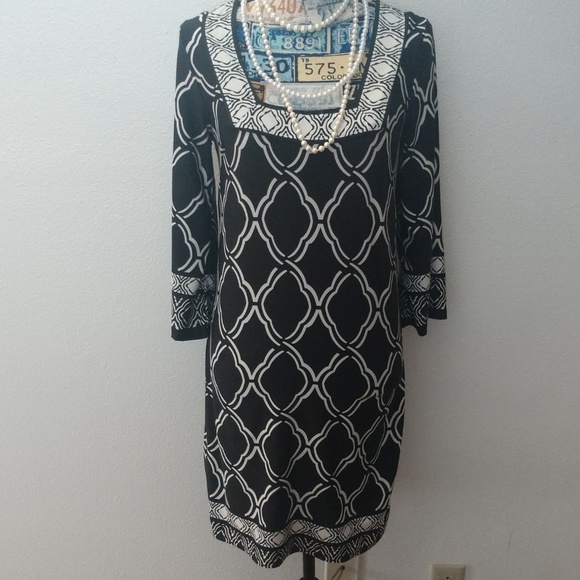 3/$20 Alyn Paige dress - Picture 2 of 5